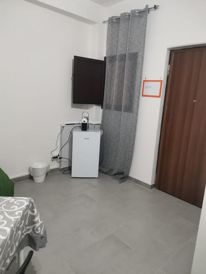 Bed&Fly Near Airport Fontanarossa Bagno Privato In Camera CTA Exteriör bild