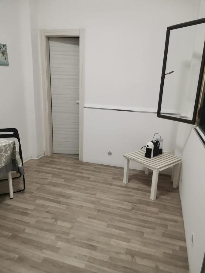 Bed&Fly Near Airport Fontanarossa Bagno Privato In Camera CTA Exteriör bild